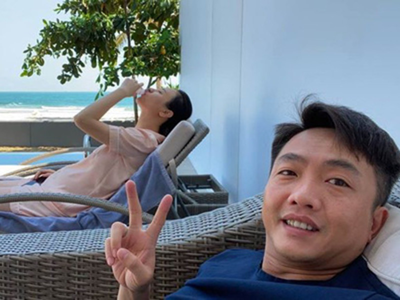 Cặp đôi chiều chuộng nhau, đồng hành trong công việc, chăm sóc con cái.