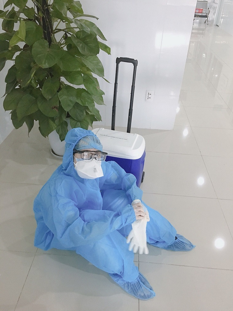 Nu dieu duong xinh dep giau gia dinh vao tam dich Da Nang