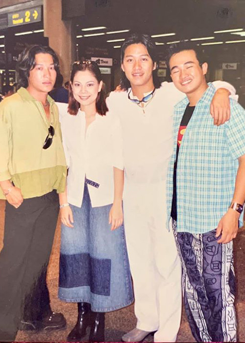 Nữ ca sĩ có con gái với chồng Việt kiều trong khi Tuấn Hưng là ông bố bỉm sữa 3 con.