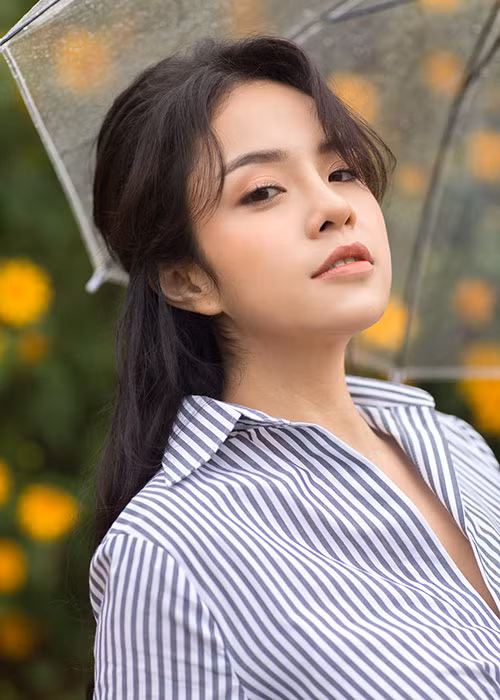 Nữ ca sĩ Thái Trinh thông báo sẽ hoãn buổi minishow quảng bá album ở Đà Nẵng vào ngày 8/8 sắp tới.