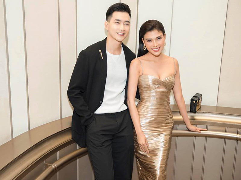 Võ Cảnh đang nhận được sự chú ý của nhiều khán giả khi đóng bộ phim "Cát đỏ".