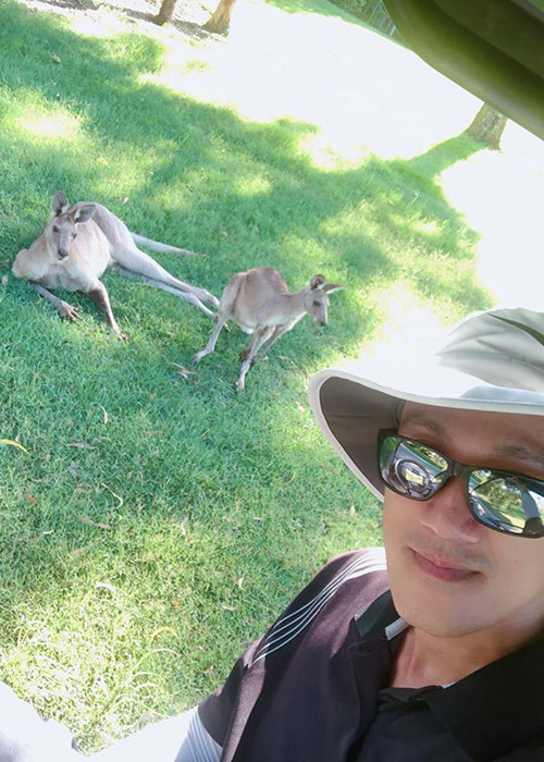 Từng để tóc dài, Criss Lai bị chê mất dần vẻ điển trai, thư sinh.