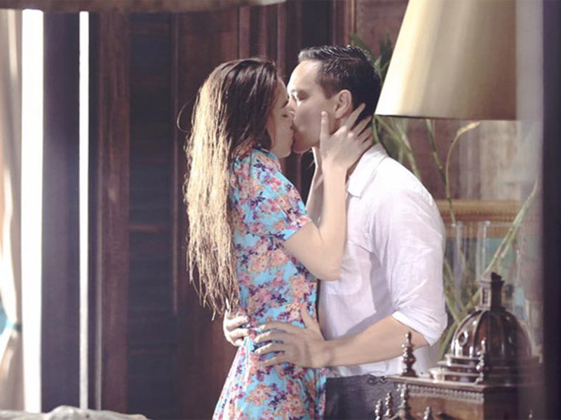 Trong 3 năm qua, tình cảm của Hà Hồ và Kim Lý luôn mặn nồng.