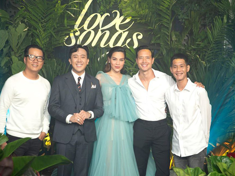 Kim Lý luôn đồng hành cùng Hồ Ngọc Hà trong mọi hoạt động.