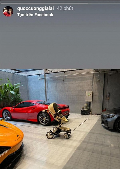 Thời điểm Đàm Thu Trang công khai mang thai, Cường Đô La khoe ngay chiếc xe nôi mới cho con gái. Không những vậy, để chăm sóc vợ con tốt hơn, anh còn nói lời tạm biệt với hội đua siêu xe dù đam mê này đã kéo dài 10 năm.