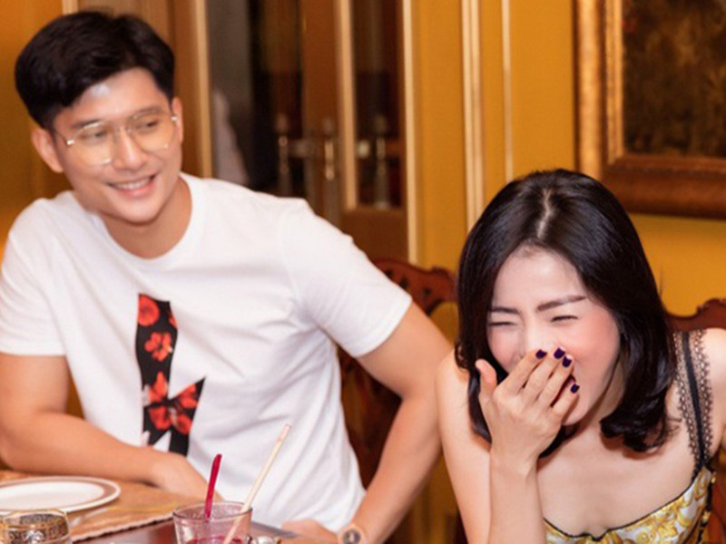 Sau ồn ào, cô lần đầu lộ diện bên Lâm Bảo Châu. Ảnh: Vietnamnet