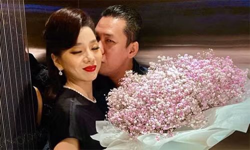 Le Quyen lo anh than thiet Lam Bao Chau: Map mo de PR?-Hinh-2