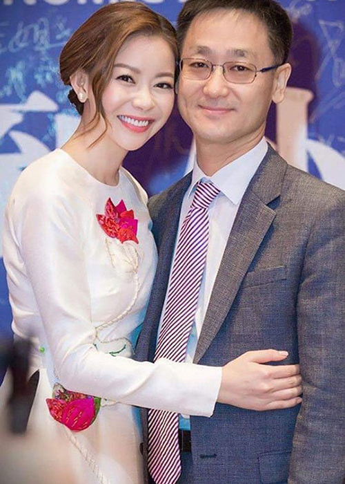 Hải Dương hiện tại gắn bó với doanh nhân người Hàn Quốc hơn cô 19 tuổi tên Kim Duck Ho.