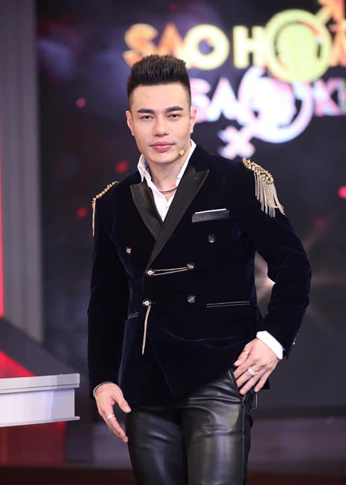 Anh từng gặp một số rắc rối khi dao kéo như lúc mới sửa xong mũi, anh đi tập thể dục, chạy bộ làm tụt sống mũi, phải đi rút ra làm lại lần hai.