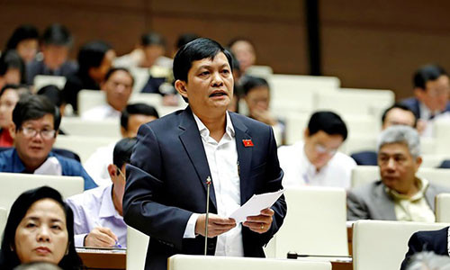 Dai bieu Pham Phu Quoc 'pham vao dieu cam' khi co quoc tich Cyprus-Hinh-2