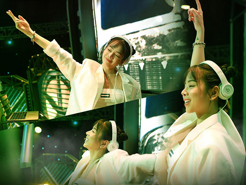 Năm 2017, khi tham gia chương trình "Vì yêu mà đến", Mie từng từ chối Bảo Kun để tỏ tình với thần tượng Cường Seven. Về phần mình, Cường Seven giữ im lặng. Hiện tại, Cường Seven hẹn hò Vũ Ngọc Anh.