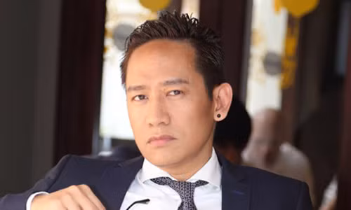 Het thoi, ca si Duy Manh long ngon de gay chu y?