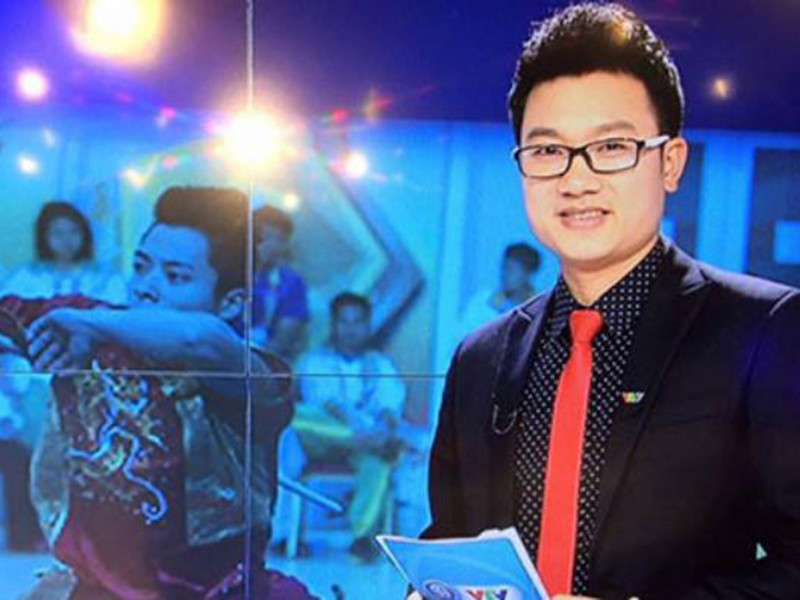 BTV Minh Tiệp từng bị em vợ - T.D tố bạo hành. Trả lời báo chí, Minh Tiệp thừa nhận có "động tay động chân" khi thấy em vợ dùng kéo dọa vợ con mình.