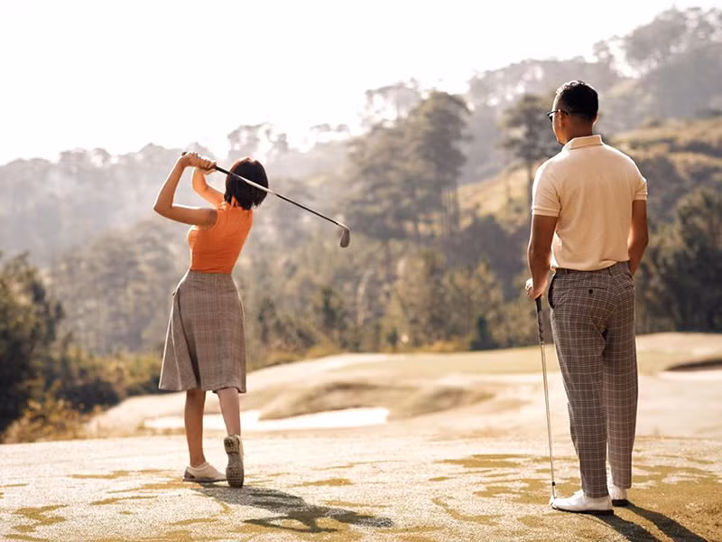 "Anh ấy không muốn tôi phải làm gì một mình cả, luôn dành thời gian bên cạnh tôi", Thu Hoài cho hay.