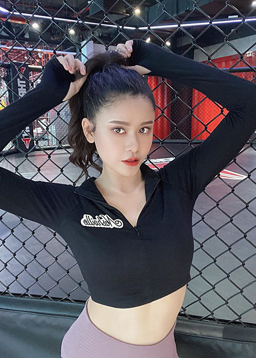 Bà mẹ một con cho hay, cô biết yêu bản thân mình hơn, sống lý trí hơn để không bị cảm xúc chi phối.