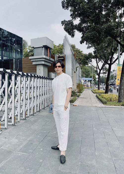 Chồng cũ của Trương Quỳnh Anh cho hay, đó chỉ là hình ảnh trong quá trình quay phim, không có ý tứ hay vấn đề gì khác.