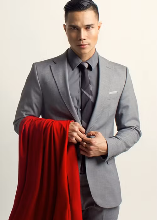 Siêu mẫu Tiến Đoàn chia tay sự nghiệp người mẫu để sang Mỹ học làm phi công. Ảnh: Dân Việt