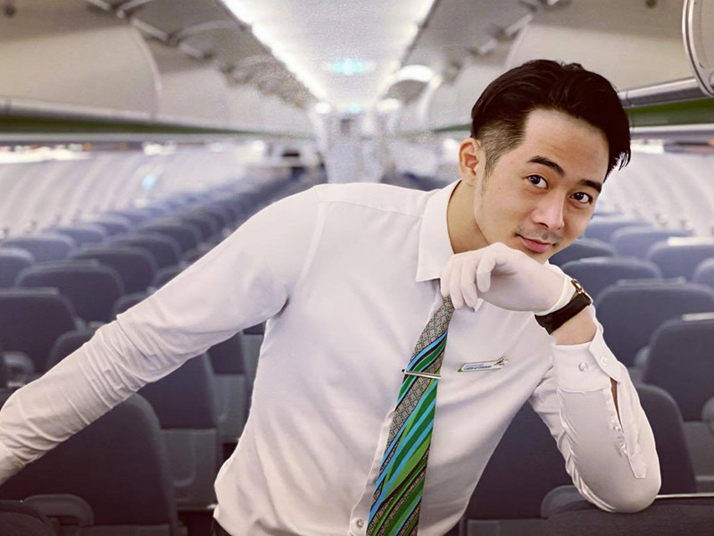 Anh Quân cho biết, anh muốn có công việc ổn định và chỉ cần 6 tháng để bắt đầu làm tiếp viên hàng không. Ảnh: Vietnamnet