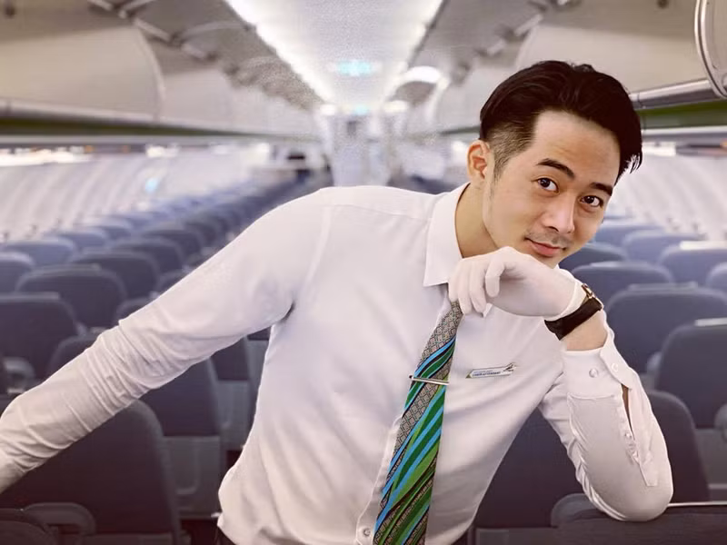 Anh Quân cho biết, anh muốn có công việc ổn định và chỉ cần 6 tháng để bắt đầu làm tiếp viên hàng không. Ảnh: Vietnamnet