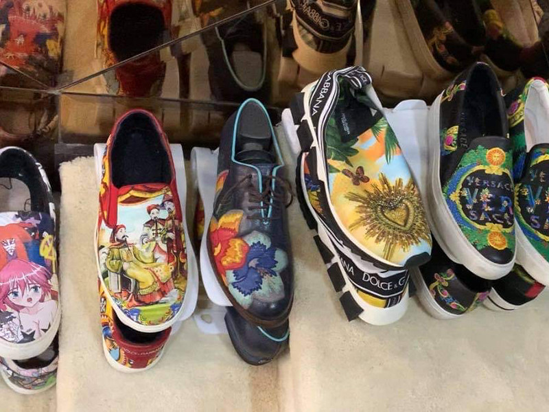 Đàm Vĩnh Hưng tỏ ra an tâm khi hợp tác với Dương Triệu Vũ thực hiện “thương vụ” thanh lý hàng hiệu.