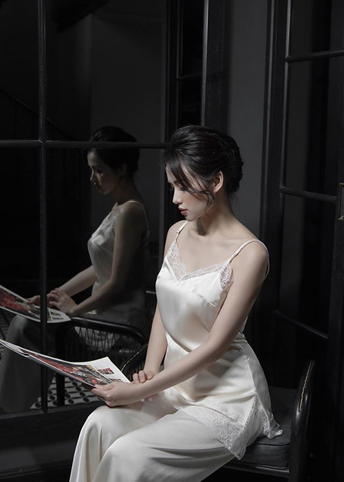 Hot girl gốc Hà thành chọn cuộc sống bình yên sau khi lấy chồng.