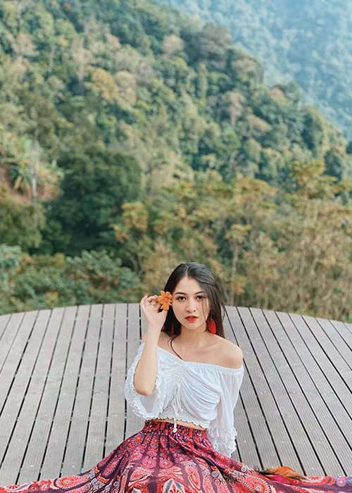 Người đẹp đến từ Hà Nam gửi ảnh dự thi Hoa hậu Việt Nam và không nghĩ rằng loạt ảnh được đăng tải trên fanpage cuộc thi.