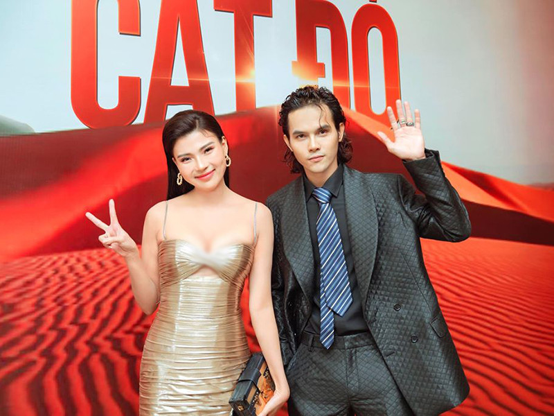 Để phù hợp với tạo hình nhân vật, Thanh Tùng thường dành 3 tiếng đồng hồ để tập thể hình và học cưỡi ngựa.