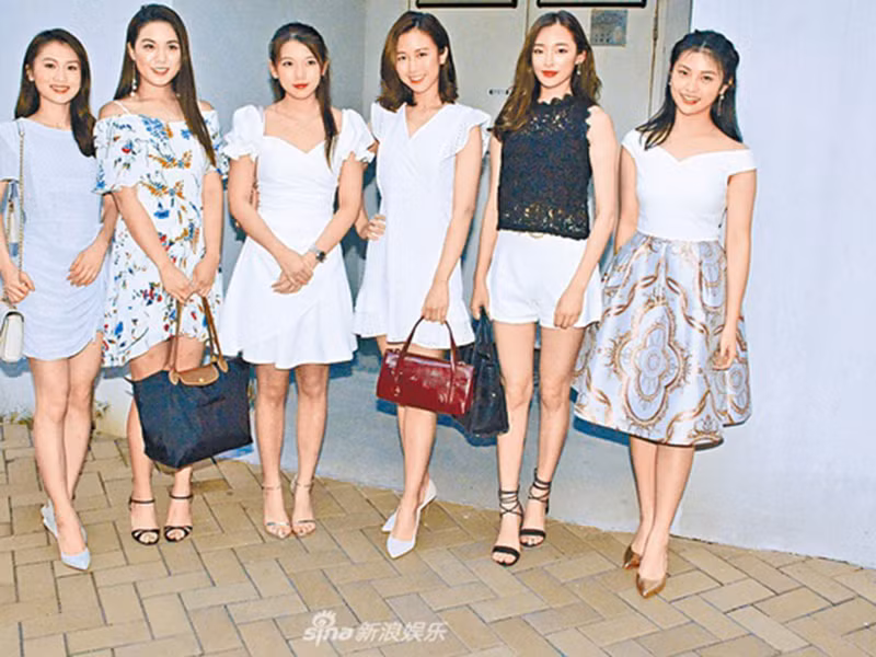 Cuộc thi Hoa hậu Hong Kong 2020 từng tiến hành ghi hình kín, không khán giả và được phát sóng trên mạng xã hội. Ảnh: Zing