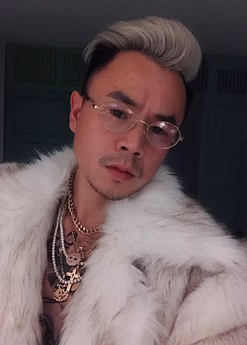 Rapper sinh năm 1988 kín tiếng về chuyện tình cảm. Binz tiết lộ cuộc tình dài nhất của mình là 6 tháng và những cô gái là cảm hứng cho anh sáng tác.