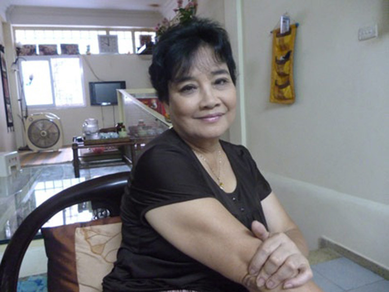 Sau khi ly hôn đạo diễn Phạm Kỳ Nam, nghệ sĩ Thanh Tú tái hôn với đạo diễn Lê Cường Việt. Cả hai học chung lớp đạo diễn, yêu nhau lúc nào không biết. Theo lời nữ nghệ sĩ, đây là mối tình đẹp nhất của bà. Thế nhưng, sau 13 năm chung sống, nghệ sĩ Thanh Tú quyết định ly hôn. Ảnh: Zing