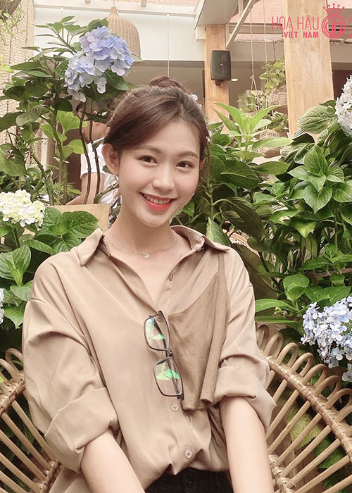 Minh Anh từng lọt top 30 cuộc thi người mẫu ảnh do báo 2! tổ chức, top 60 cuộc thi Miss Áo dài 2016.