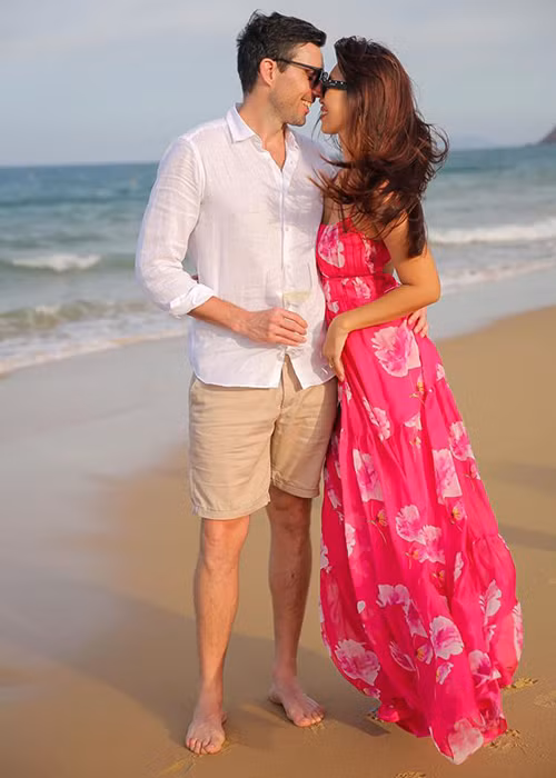 Ông xã của Hà Anh được biết đến là người chiều chuộng vợ con.