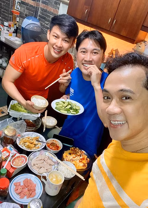 Mai Thanh Tú hẹn hò Don Nguyễn trong nhiều năm qua nhưng mãi đến năm 2019, cả hai mới công khai chuyện tình cảm.