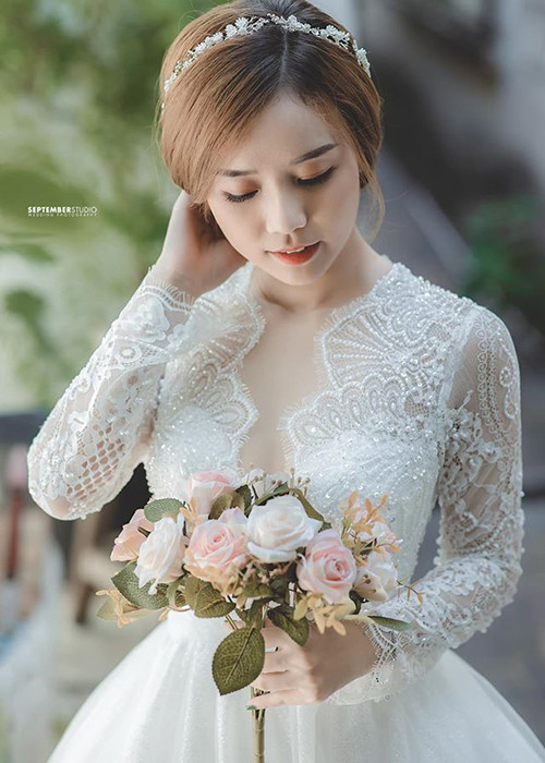 Bảo Ngọc có sự trưởng thành, chín chắn từ sớm.