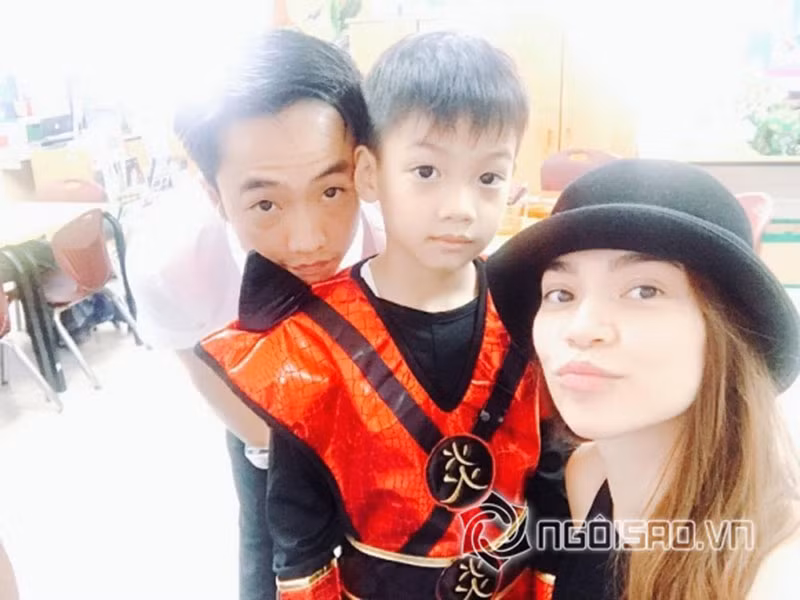 Trước khi có con gái với Đàm Thu Trang, Cường Đô la có con trai với Hồ Ngọc Hà - bé Subeo. Từ khi mới sinh, bé Subeo cũng sống trong giàu sang phú quý giống em gái cùng cha khác mẹ.