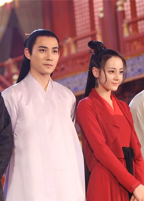 Trong F4, Châu Du Dân được cho là thành viên có sự nghiệp và tình duyên viên mãn nhất. Anh có nhiều vai diễn được chú ý sau khi nhóm tan rã. Ảnh: Yan