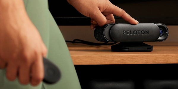 Peloton Guide có mức giá từ 495 USD cho máy tập và phí thành viên Peloton Guide 12,99USD/tháng.