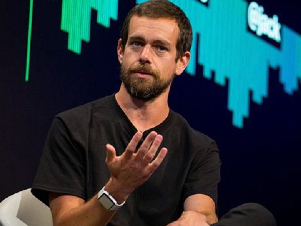 Vì vậy, The Guardian dự đoán trong năm 2022 nhiều khả năng Dorsey sẽ thành lập công ty con liên quan đến blockchain. Ngoài ra, có thể công ty có sự tham gia của Peter Thiel, đồng sáng lập PayPal với vai trò nhà đầu tư.