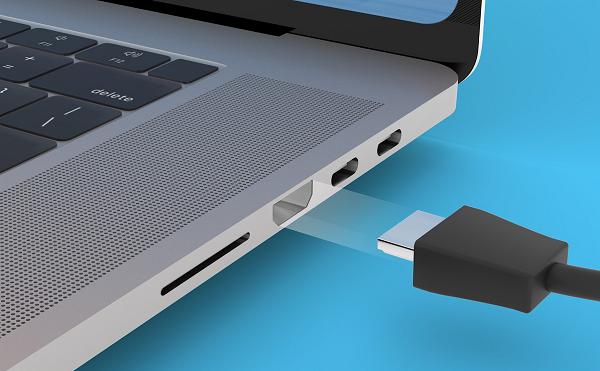 Năm 2021, Apple đã mang các cổng kết nối như HDMI, MagSafe và khe thẻ nhớ SD trở lại dòng MacBook Pro khiến nó có phần giống MacBook Pro từ 2015 trở về trước.