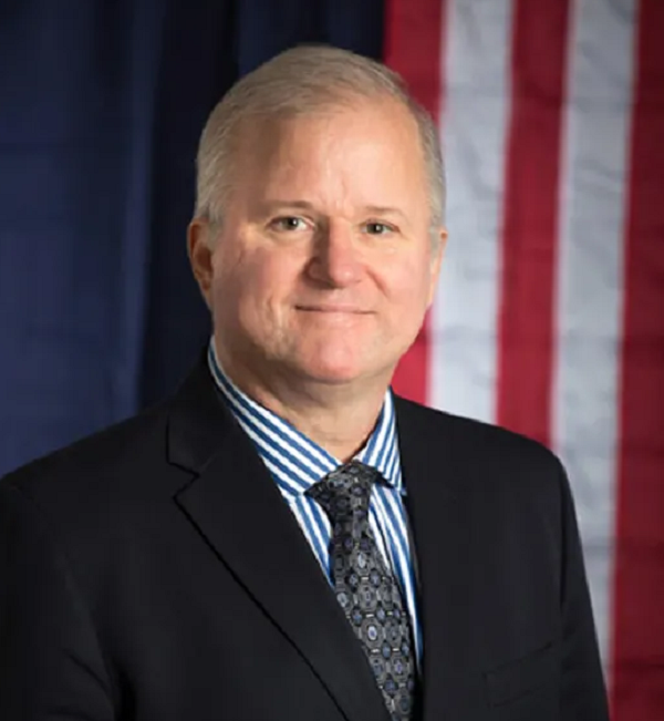 Basiago đã nhiều lần tuyên bố công khai kể từ năm 2004 rằng ông đã tham gia Dự án Pegasus, một kế hoạch bí mật của chính phủ Mỹ, từ năm 7 đến 12 tuổi.