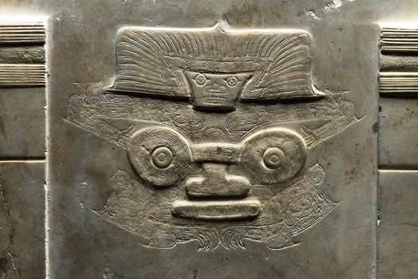 Bởi lẽ, Liangzhu đã 5.300 tuổi và thời điểm nó bị bỏ hoang là 4.300 năm trước. Các kiến trúc của thành phố cũng mang nhiều đặc điểm "vượt thời gian".