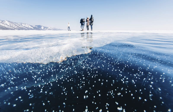 “Băng vĩnh cửu như là một quả bom hẹn giờ vậy”, nhà khoa học nghiên cứu môi trường Robert Spencer tại Đại học Bang Florida nói.