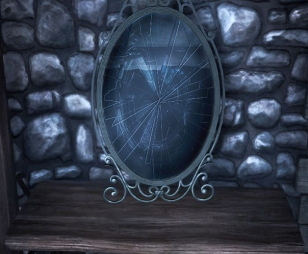 Đã có thêm hơn 30 người nữa chết “bất đắc kì tử” trong vòng hơn 100 năm sau đó. Hầu hết trước khi đột tử, họ đều rất khỏe mạnh, không nghiện ngập hay mắc bất cứ chứng bệnh gì khiến nhiều người cho rằng chiếc gương này đã bị nguyền rủa.