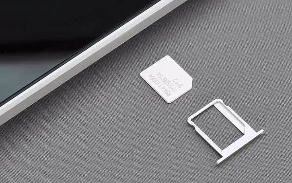 Tuy nhiên, cũng có thể Apple chỉ phát hành iPhone 15Pro không có khe SIM ở một số thị trường nhất định.