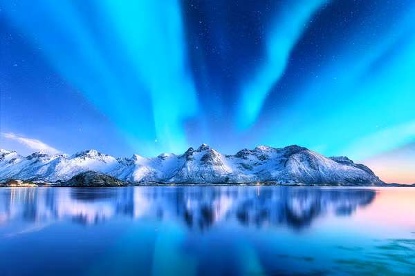 Một “lỗ hổng hình phễu” được phát hiện tại một điểm ở Bắc Cực giống như một khoảng không kỳ lạ gây nhiễu tín hiệu vô tuyến và định vị GPS trong khu vực. 