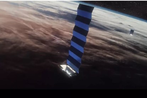 Khi toàn bộ hệ thống vệ tinh Starlink được đưa lên quỹ đạo, dịch vụ này sẽ cung cấp "phạm vi phủ sóng gần như toàn cầu đến những nơi có dân cư". Còn ở thời điểm hiện tại, chỉ những người dùng được chọn ở Bắc Mỹ mới có thể sử dụng Starlink.