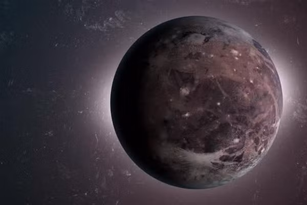 Trong lần tiếp cận mới, tàu vũ trụ cách bề mặt Ganymede chỉ 1.038km và di chuyển với vận tốc khoảng 67.000km/h. Ganymede không chỉ là Mặt trăng lớn nhất của sao Mộc, nó đồng thời là Mặt trăng lớn nhất trong toàn bộ Hệ Mặt trời.