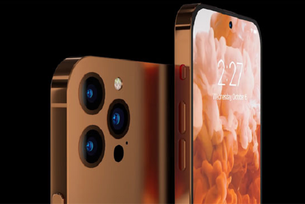 Nút âm lượng được làm dạng tròn thay vì dẹt như hiện nay. Camera được làm phẳng so với mặt lưng, có nghĩa máy sẽ dày hơn. Theo JP Morgan Chase, phần khung của iPhone 14 Pro sẽ được làm bằng titanium.