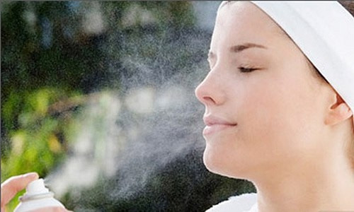 Diem danh nhung loai my pham nang cong so khong the thieu