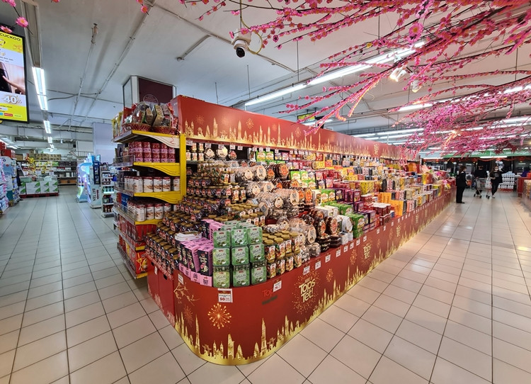 Ha Noi: Hang Tet ngap sieu thi... khach mua 